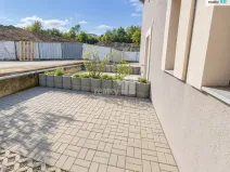 Pronájem bytu 1+kk, Praha - Hrdlořezy, Českobrodská, 28 m2