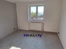 Prodej bytu 2+1, Vroutek, Husova, 60 m2