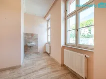 Pronájem obchodního prostoru, Karlovy Vary, Zámecký vrch, 20 m2