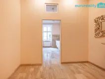 Pronájem obchodního prostoru, Karlovy Vary, Zámecký vrch, 20 m2