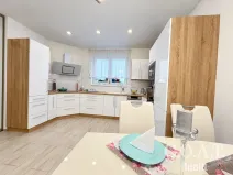 Prodej bytu 3+kk, Vochov, 68 m2