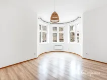 Pronájem bytu 2+1, Praha - Smíchov, Pod Barvířkou, 52 m2