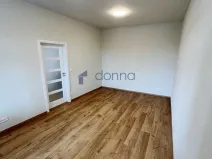 Pronájem bytu 2+kk, Praha, U vysočanského pivovaru, 40 m2