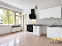 Pronájem bytu 3+1, Hradec Králové, Nerudova, 95 m2