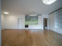Prodej bytu 3+kk, Praha, U michelského mlýna, 75 m2