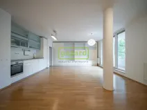 Prodej bytu 3+kk, Praha, U michelského mlýna, 75 m2