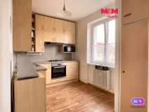 Pronájem bytu 2+1, Louny, Tyršovo nám., 51 m2