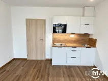 Pronájem bytu 1+kk, Olomouc, Varšavské nám., 35 m2