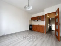 Pronájem bytu 2+kk, Teplice, Antala Staška, 37 m2