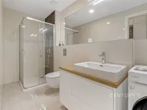 Pronájem bytu 1+kk, Praha - Bubeneč, Ovenecká, 34 m2