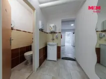 Prodej obchodního prostoru, Karlovy Vary - Drahovice, Vítězná, 147 m2