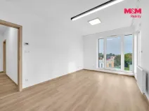 Pronájem bytu 2+kk, Pardubice - Ohrazenice, U Sportovní školy, 51 m2
