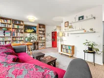 Prodej atypického bytu, Praha, Šimůnkova, 77 m2