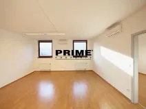 Pronájem kanceláře, Praha - Smíchov, Štefánikova, 82 m2