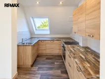 Prodej bytu 3+kk, Karlovy Vary - Stará Role, Vančurova, 83 m2