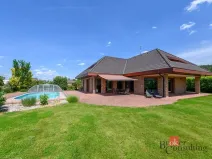 Prodej rodinného domu, Štěnovice, Slunečná, 372 m2