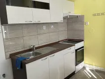 Prodej bytu 2+1, Týnec nad Sázavou, Družstevní, 53 m2