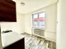 Pronájem bytu 1+1, Jirkov, Ervěnická, 35 m2