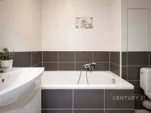 Prodej bytu 2+1, Most, tř. Budovatelů, 52 m2
