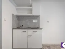 Prodej bytu 1+kk, Praha, Suchdolské náměstí, 12 m2