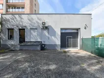 Prodej obchodního prostoru, Praha - Horní Počernice, Komárovská, 210 m2