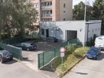 Prodej obchodního prostoru, Praha - Horní Počernice, Komárovská, 210 m2