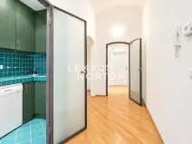 Pronájem bytu 4+1, Praha - Nové Město, Odborů, 100 m2