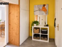 Prodej bytu 2+1, Ostrov, Štúrova, 56 m2