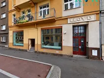 Pronájem obchodního prostoru, Karlovy Vary, Varšavská, 159 m2