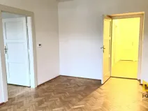 Pronájem bytu 2+1, Praha - Smíchov, Grafická, 57 m2