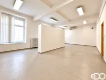 Pronájem kanceláře, Praha, Freyova, 92 m2