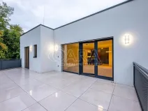 Pronájem bytu 4+kk, Praha - Hloubětín, Mandloňová, 174 m2