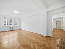 Prodej bytu 3+1, Pardubice, Palackého třída, 107 m2