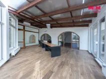 Prodej obchodního prostoru, Církvice, 340 m2