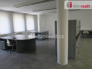 Pronájem kanceláře, Zlín - Prštné, třída Tomáše Bati, 253 m2