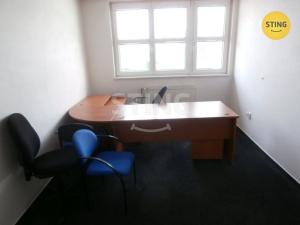 Pronájem kanceláře, Opava, Těšínská, 412 m2