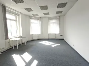 Pronájem kanceláře, Teplice, 151 m2