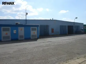 Pronájem výrobních prostor, Měnín, 1030 m2