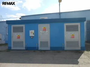 Pronájem výrobních prostor, Měnín, 1030 m2