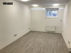 Prodej kanceláře, Pelhřimov, Pražská, 72 m2