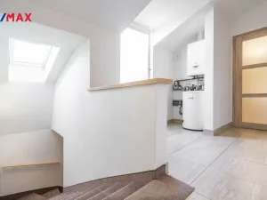 Prodej činžovního domu, Karlovy Vary, Bulharská, 635 m2