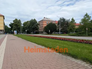 Pronájem kanceláře, Karviná - Nové Město, Čapkova, 76 m2