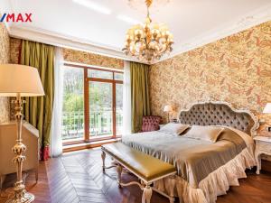Prodej bytu 6+kk, Karlovy Vary, U Imperiálu, 280 m2
