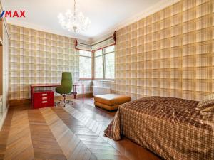 Prodej bytu 6+kk, Karlovy Vary, U Imperiálu, 280 m2