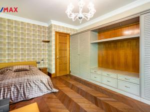 Prodej bytu 6+kk, Karlovy Vary, U Imperiálu, 280 m2