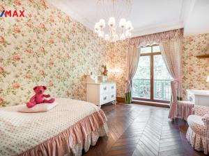 Prodej bytu 6+kk, Karlovy Vary, U Imperiálu, 280 m2