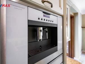 Prodej bytu 6+kk, Karlovy Vary, U Imperiálu, 280 m2