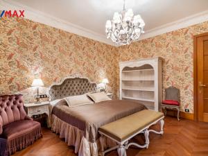 Prodej bytu 6+kk, Karlovy Vary, U Imperiálu, 280 m2