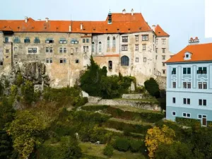 Prodej historického objektu, Český Krumlov, Dlouhá, 1100 m2