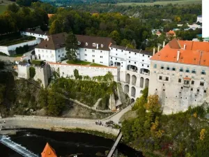 Prodej historického objektu, Český Krumlov, Dlouhá, 1100 m2